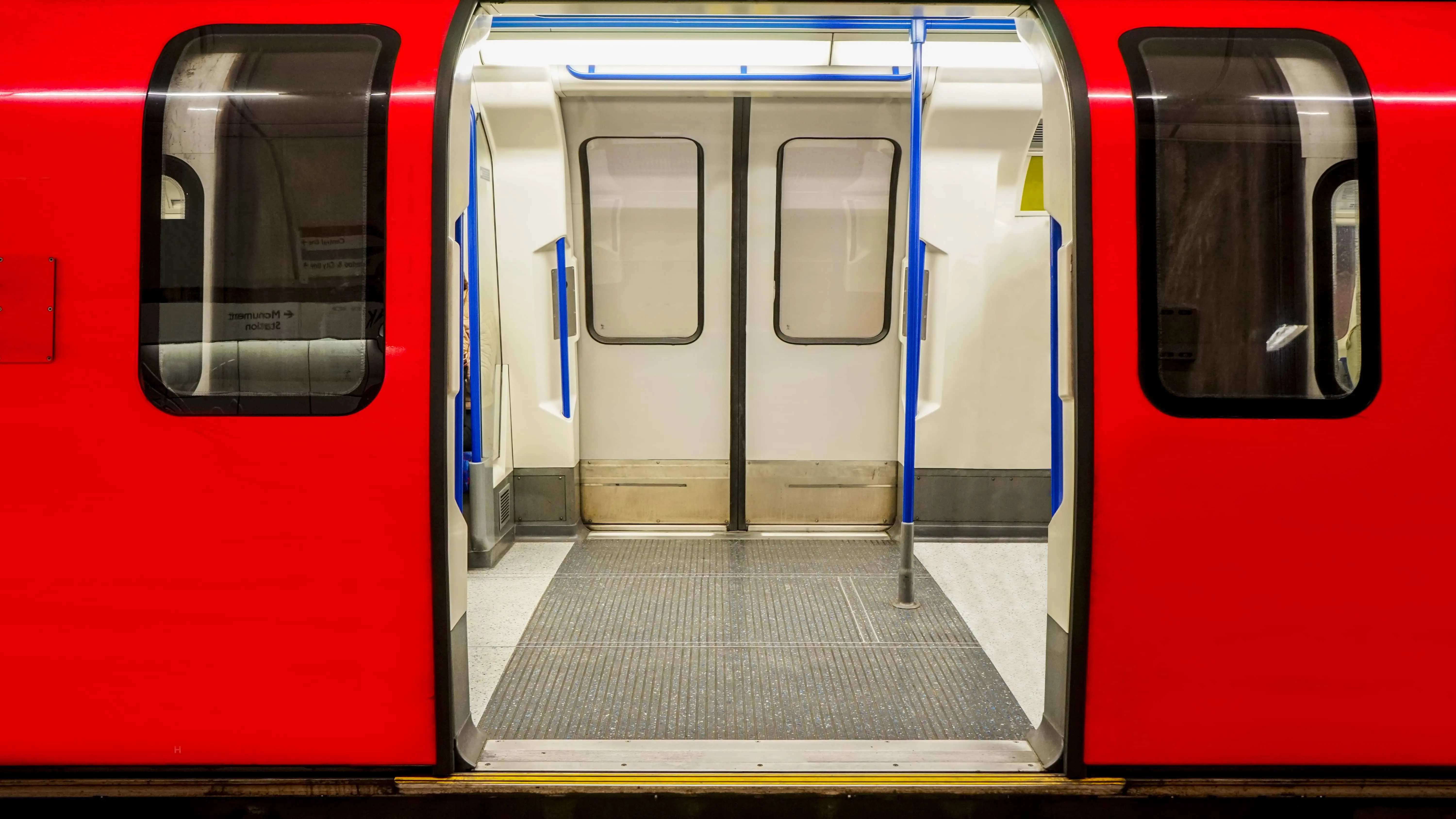 The History of Underground Trains in London