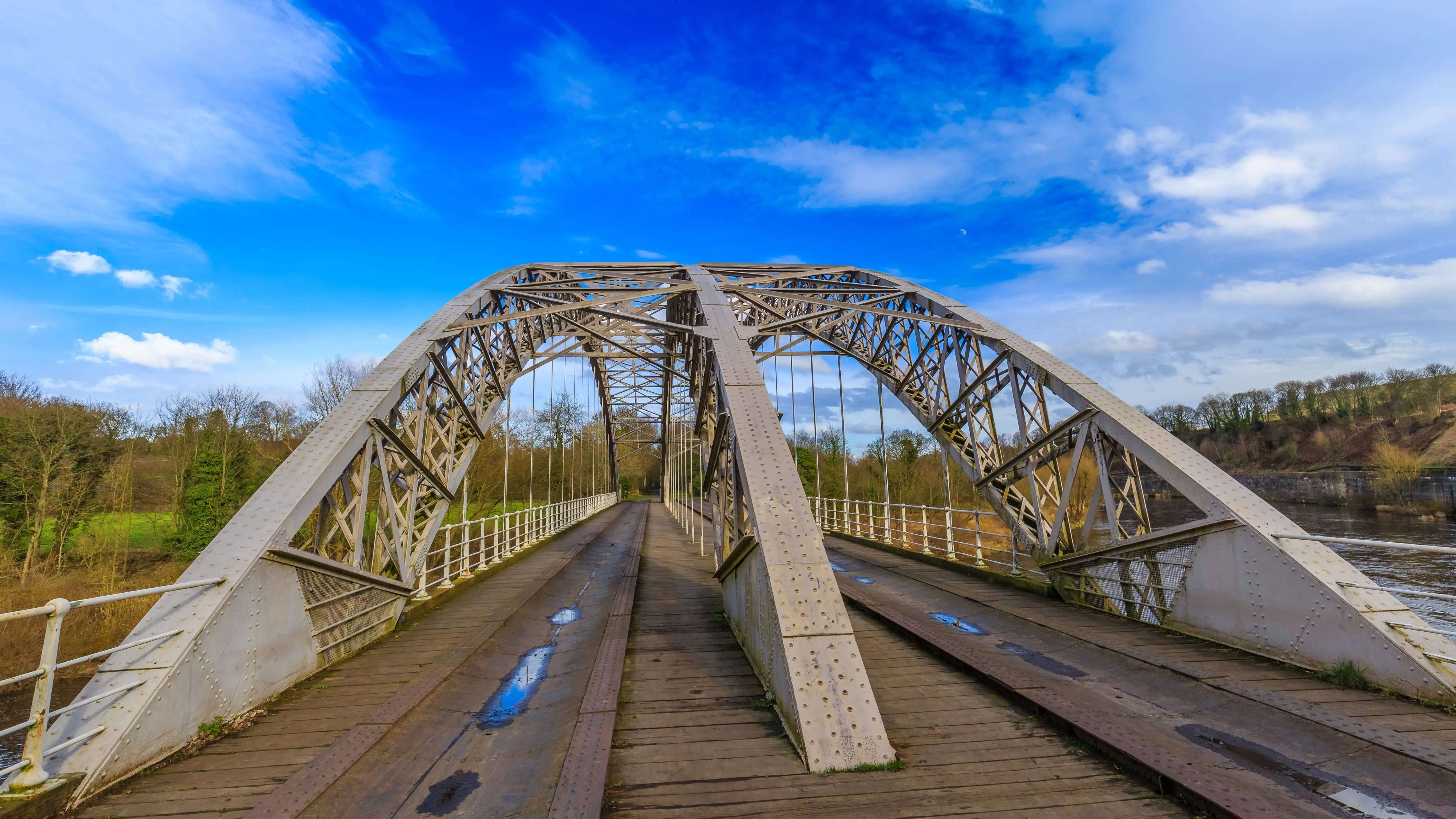 Train Fuel: A wagonwaye: an old wagon way across a bridge over the River Tyne